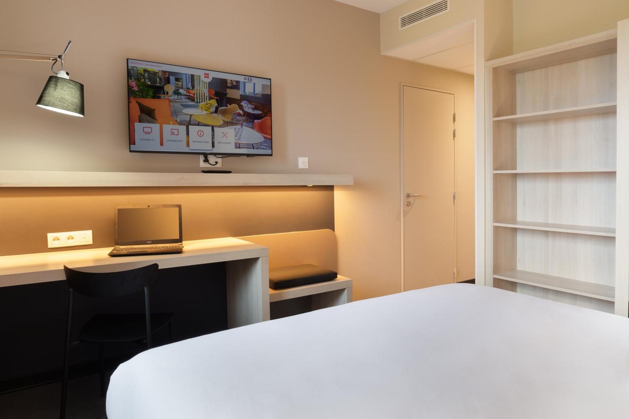 Ibis Douai Dechy Hotel Екстериор снимка