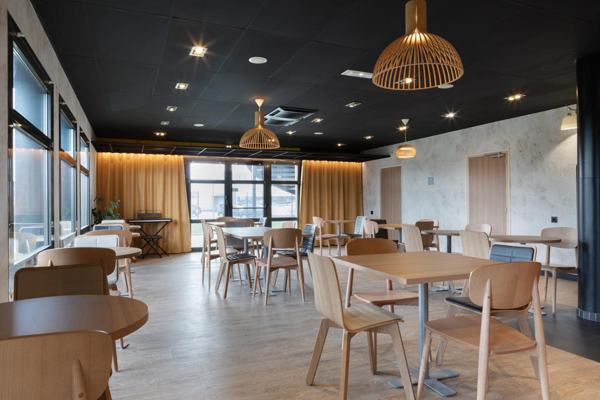 Ibis Douai Dechy Hotel Екстериор снимка